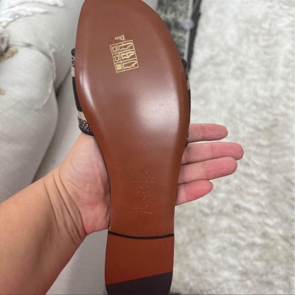 New Dior slides - Picture 3 of 3